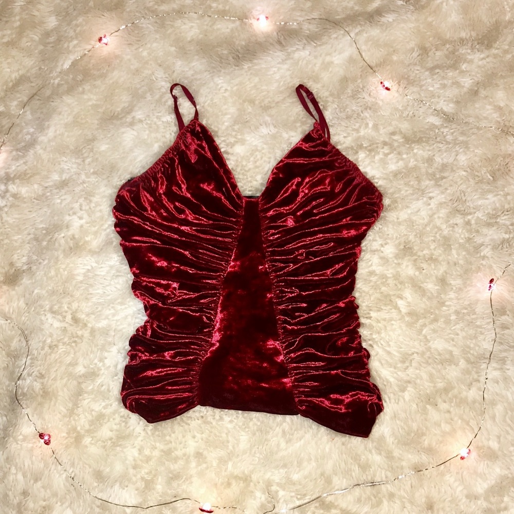 ✨❤️Bebe red velvet tank top ❤️✨